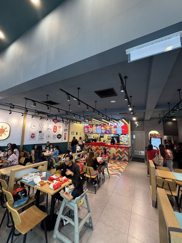 First time ever trying Jolibee in Malaysia