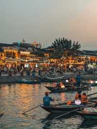 Nighttime Hoi An – the city of lanterns and magic
