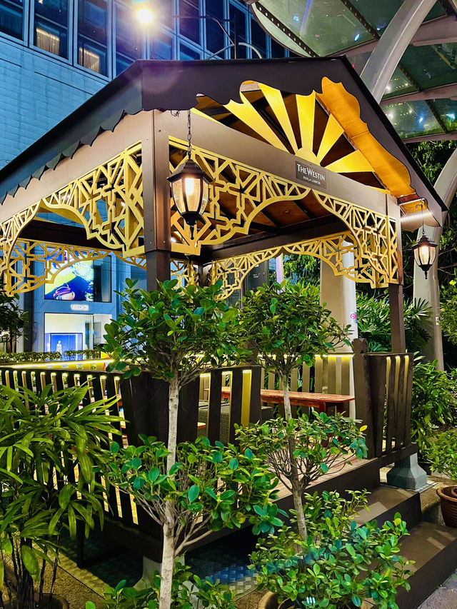“The Westin Kuala Lumpur: A Luxurious Urban Retreat in the Golden Triangle!”