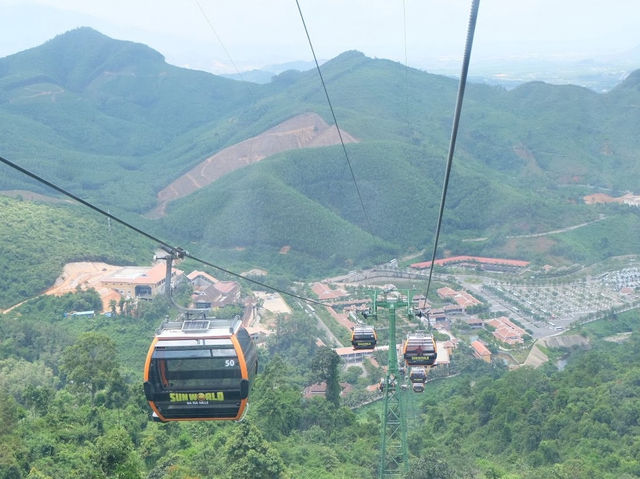 Ba Na Hills จุดหมายที่ต้องห้ามพลาดในดานัง เวียดนาม