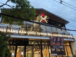 Nhà Hàng Suwon BBQ Garden CN1 62- 64 Chính Hữu - An Hải Bắc - Sơn Trà - Đà Nẵng CN2 144 Đường 30/4 Dương Đông - Phú Quốc