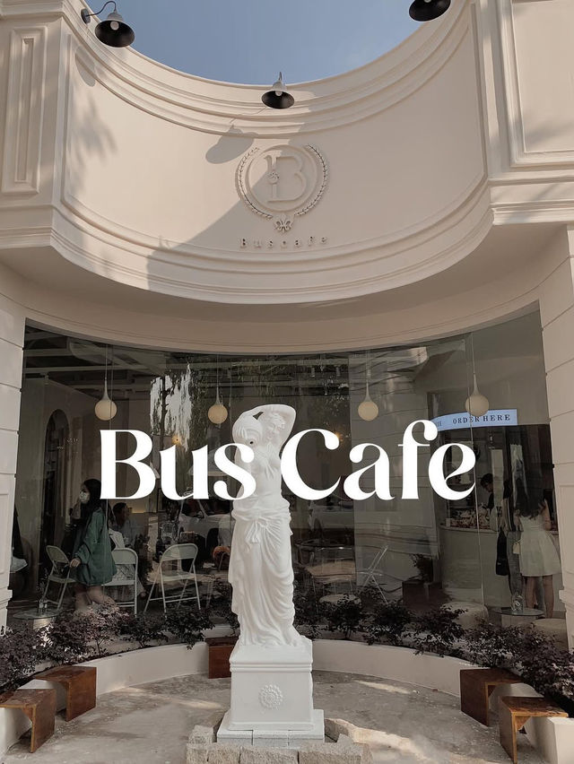 BUS CAFE 