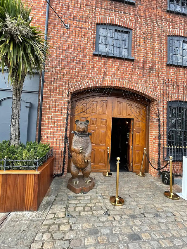  Crazy Bear Beaconsfield.