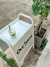 Our Hours cafe : คาเฟ่โฮมมี่ ลำปาง