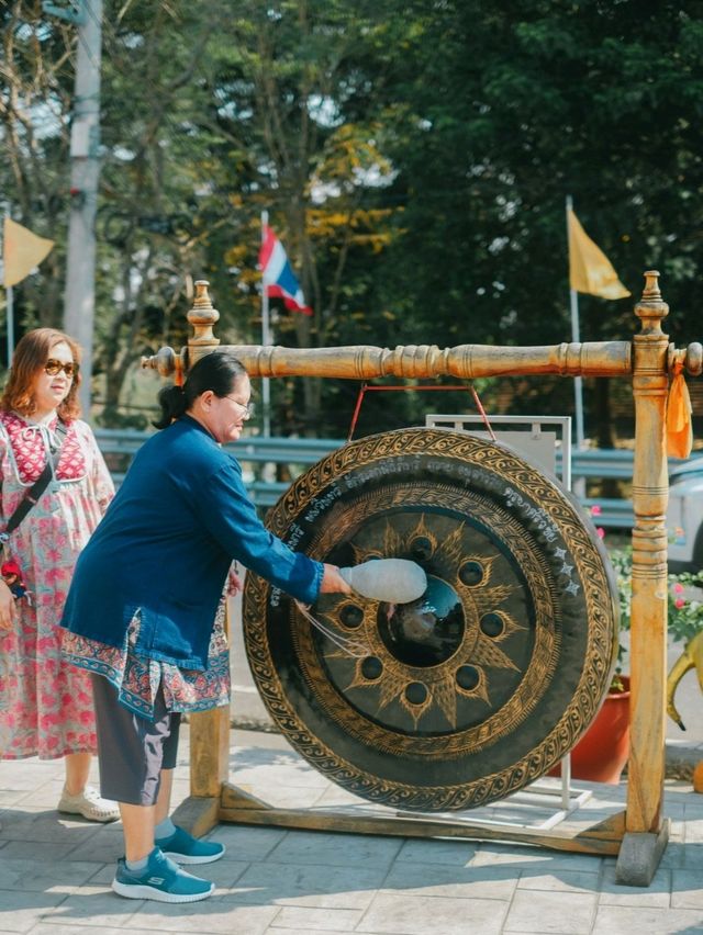 ครูบาศรีวิชัย: สักการะเพื่อเสริมมงคลในการเดินทาง