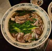 단일 여행기간 최초 재방 맛집! 뭐 하나 빠지는 것 없이 맛있는 베트남 식당. <반마이 (van may)>