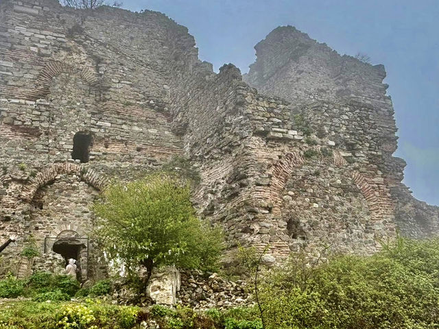我在土耳其伊斯坦堡走讀廢墟城堡Yoros Castle