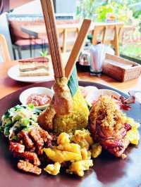 Spring Dine next to Paddy Field: Fuzion