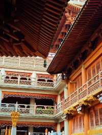 Jing'an Temple – Shanghai's Golden Oasis of Buddhism