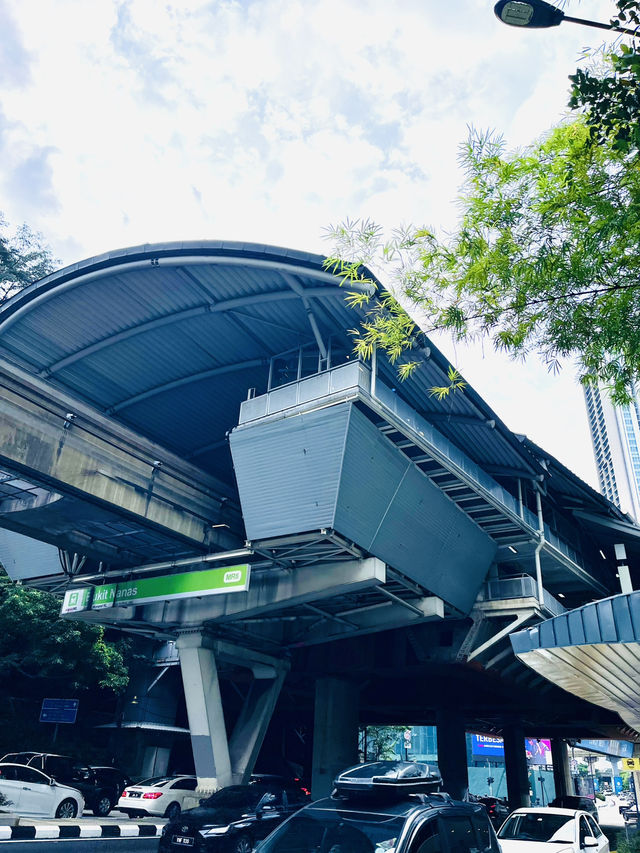 “Ride Green, See KL Clean: Discover the City with Monorail”