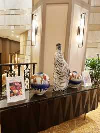 Raya Elegance at Pavilions Lounge