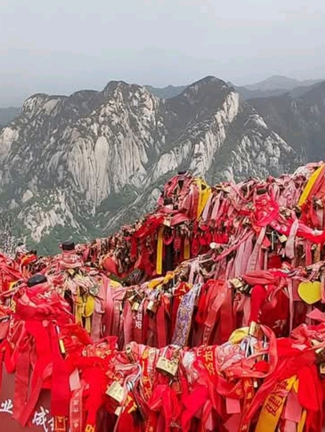 徒步走華山群峰，西峰索道下山