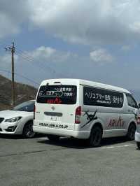 人生必定來搭一次直升機高空觀看阿蘇火山口
