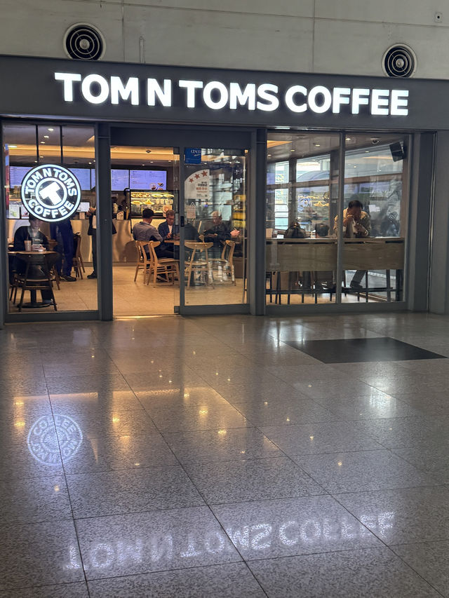 광명역 탐앤탐스 