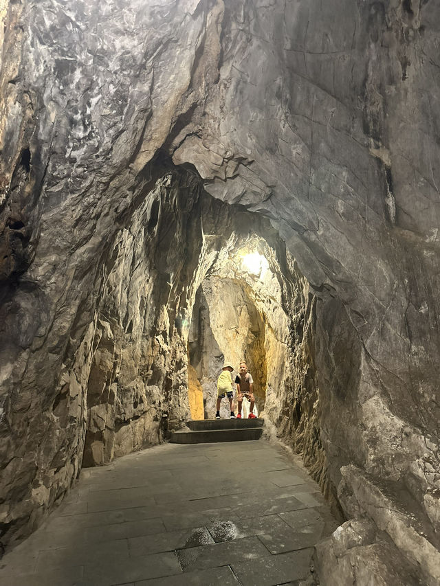 Golden Tranquility at Huyen Khong Cave – A Hidden Sunset Gem in Da Nang