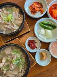 🐷 釜山極東豬肉湯飯：暖胃神湯平靚正！😍