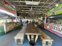 ตลาดริมฝั่งบางประกง 