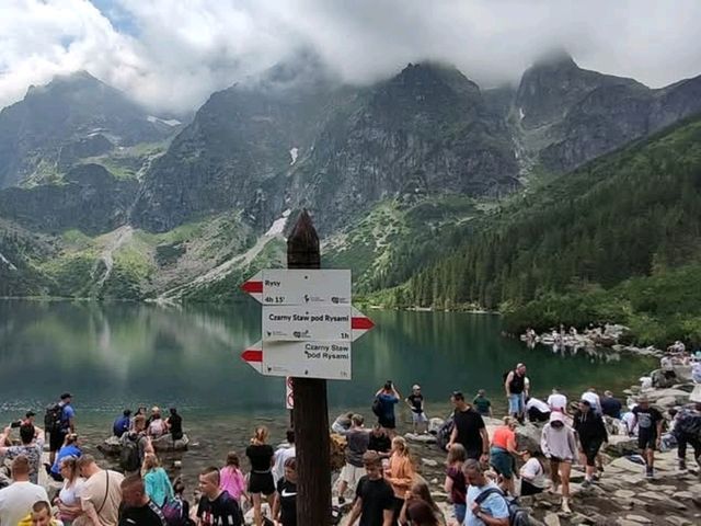 壯麗的高山湖Morskie Oko海洋之眼