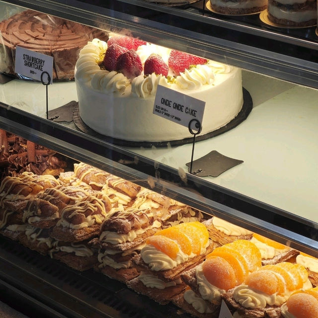 Industrial Chic Bakery and Cafe 