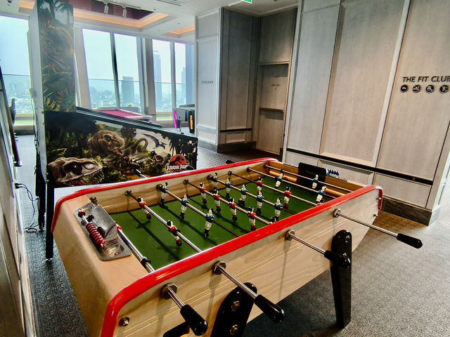 曼谷| 曼谷最Chill親子飯店！連大人都玩瘋的Game Room真的太可以！
