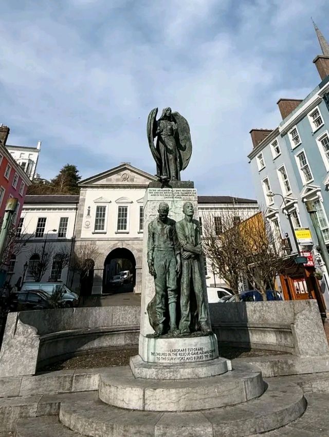Cobh – A Colorful Port Town with a Titanic Legacy