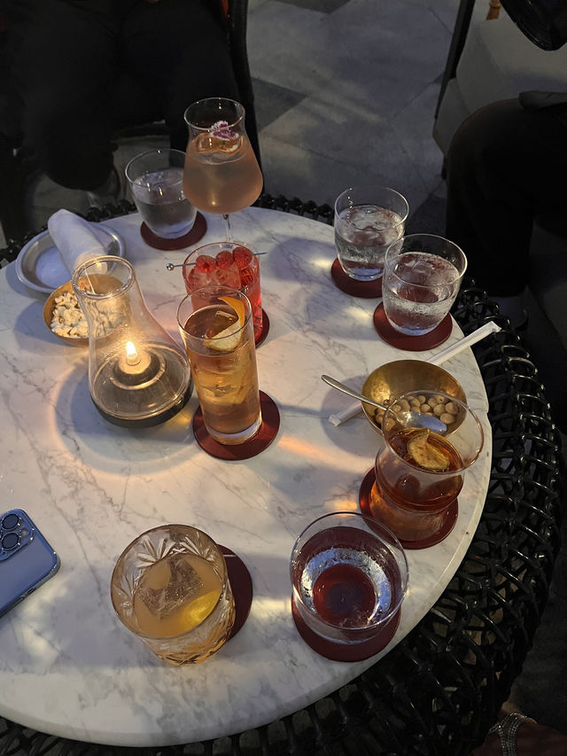 ร้านหรู เมนูพรีเมียม ที่ Penthouse Bar+Grill