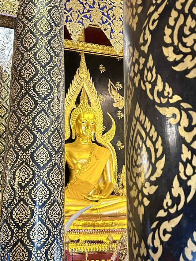 วัดพระศรีมหาธาตุวรมหาวิหาร – หัวใจของเมืองสองแคว