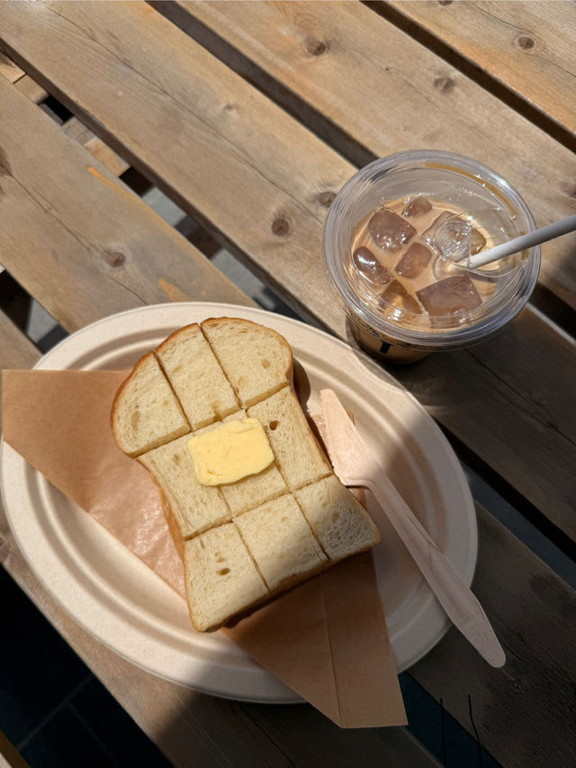 元朗新單橦村屋咖啡店|超大戶外空間寵物友善
