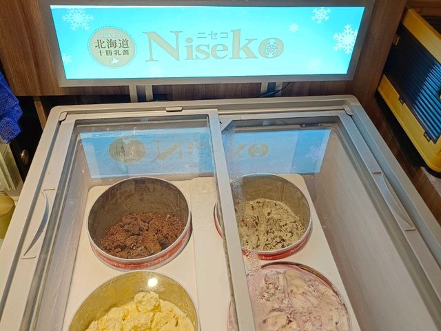 新莊吃到飽，金大鋤壽喜燒 