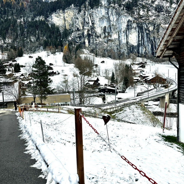 Unforgettable Lauterbrunen White Snow in Lauterbrunnen: A Winter Wonderland