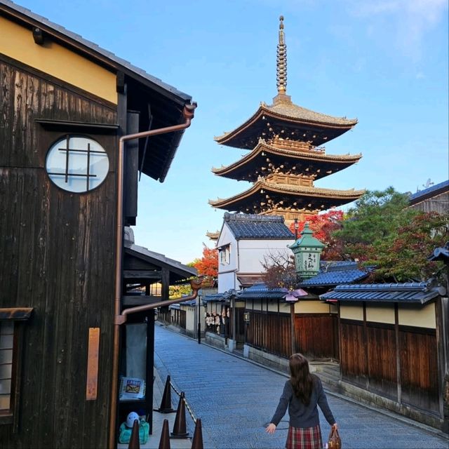 The Yasaka Pagoda Spot