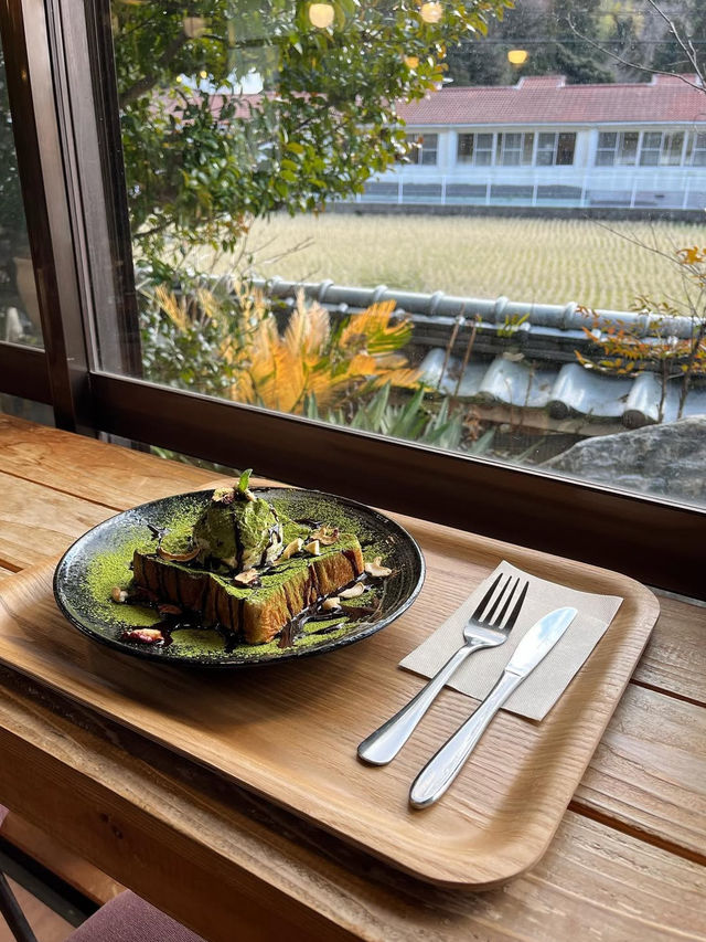 【福岡グルメ】山の上の古民家カフェ☕️窓からの景色を楽しめる✨