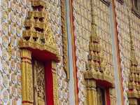 วัดชนะชัยศรี (วัดเกาะ) อุโบสถแบบไทย-ลาว ดั้งเดิม