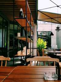 🌊 The Salil Hotel Riverside Bangkok – A Calm Escape by the River!