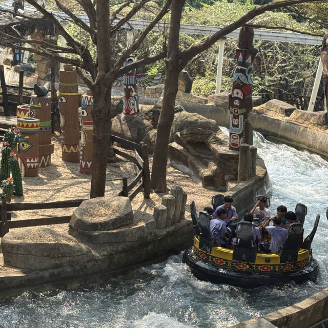 🎢🌈 Bangkok Dream World One-Day Fun! 🎡👧👦