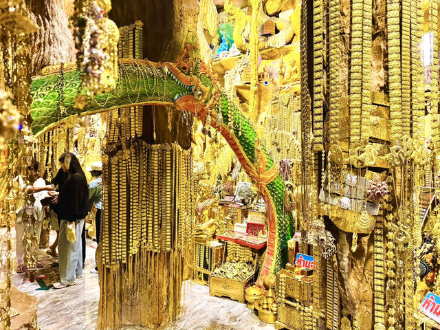 ✨心を癒す一日を、神秘の「宝の洞窟」で。瞑想・参拝・パワースポット巡りでリフレッシュ！🙏🌿 #ワットマニーウォン #