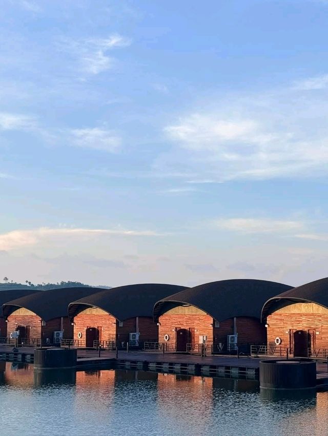 ที่พัก แพ Leaf Lake Kan Resort