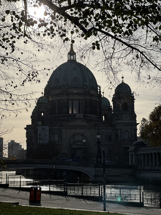 Free walk and free views in the city of Berlin 