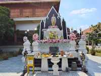 พามาทำบุญไหว้พระ ขอพร วัดกู้ อ.ปากเกร็ด จ.นนทบุรี