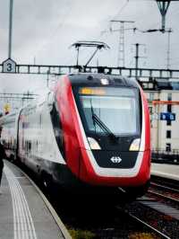 Swiss Summer by Rail: Geneva to Interlaken Journey