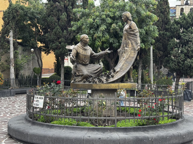 瓜達露佩聖母聖殿 Basílica de Santa María de Guadalupe