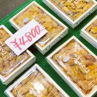Seafood Heaven at Osaka’s Kizu Market 🐟