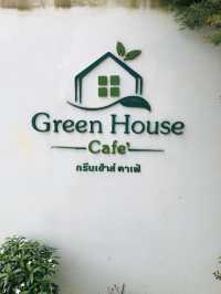 คาเฟ่สไตล์โฮมมี่ ใกล้ฉัน บ้านเขียว แม่จัน