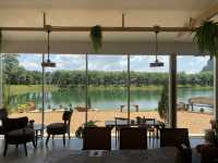 Lake villa cafe @behind the mountain สงขลา