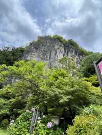 【秩父】 狭い空間、スリル満点の鍾乳洞