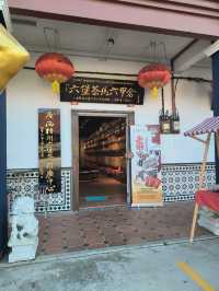 A Golden Giant in Malacca You Can’t Miss