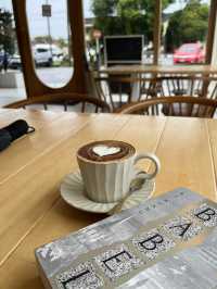 Perfect place for work and coffee 