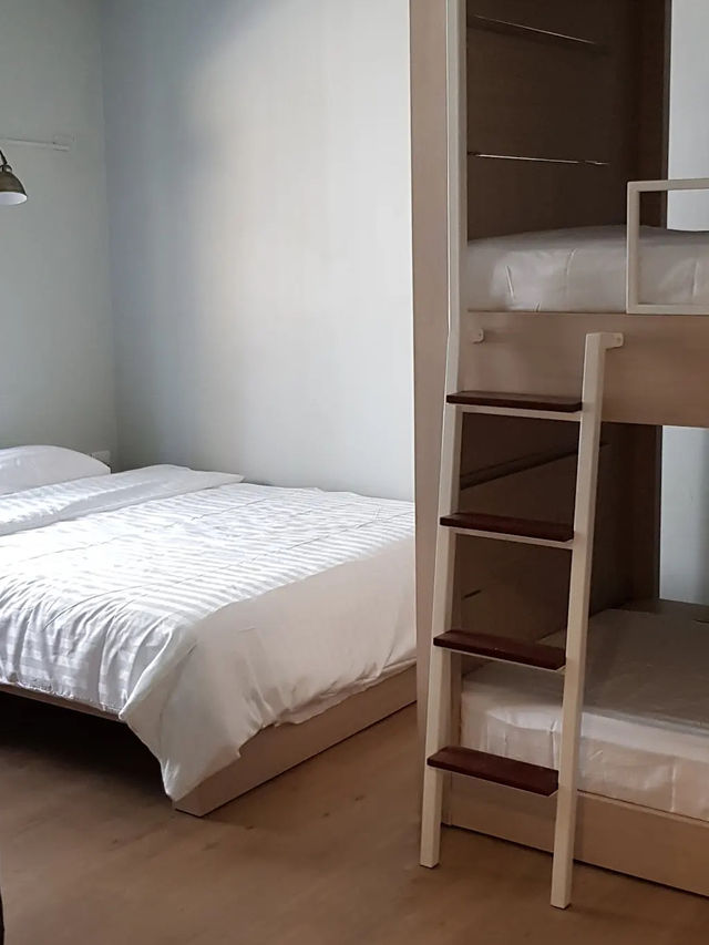 From Bed to Boardroom, Kinnon Deluxe Rethinks Travel