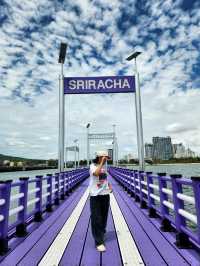 สะพานลอยน้ำสีม่วง  Land markใหม่เกาะลอย ศรีราชา