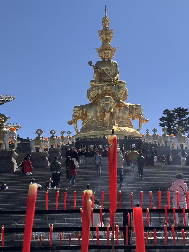 1 Day trip to the sacred Mt. Emei 
